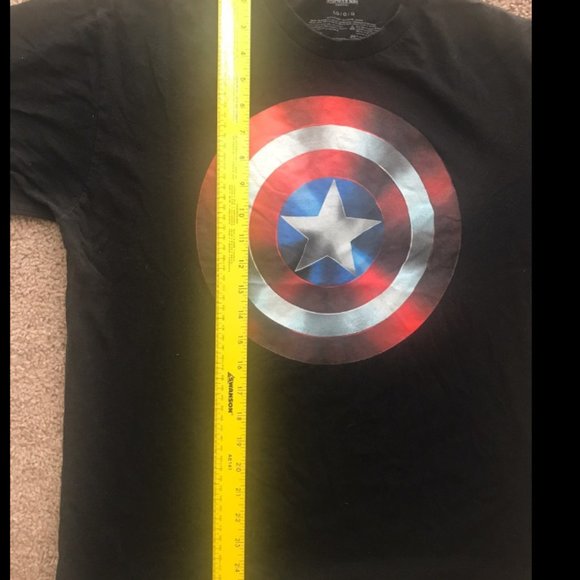 Captian america t-shirt size large - Picture 3 of 6